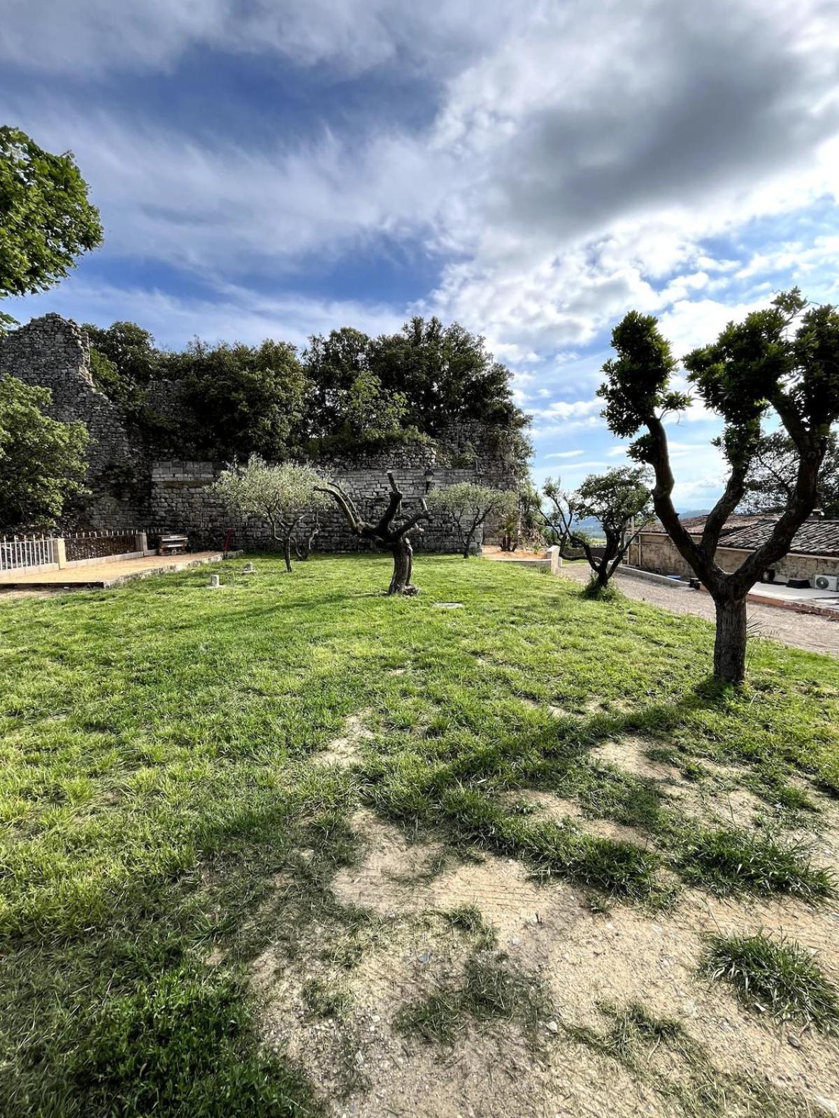 Le Castellas - Gite En Pleine Nature Montmirat エクステリア 写真